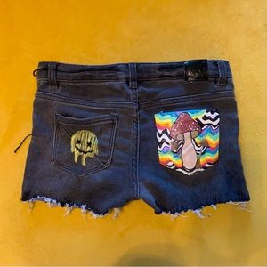 SOLD AT MARKET 👽SUPER COMFY grey distressed reworked grunge DKNY shorts